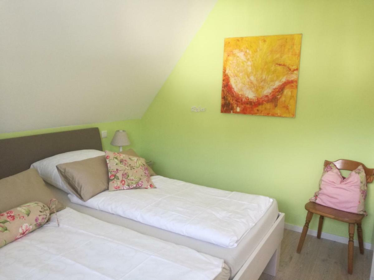 Ferienwohnung Hochgewaechs Bad Neuenahr-Ahrweiler Exterior foto